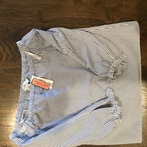 Vineyards Vines off the shoulder top